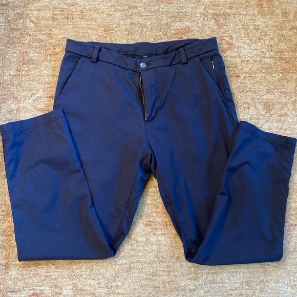 Lululemon Men's Pants - Picture 3 of 4